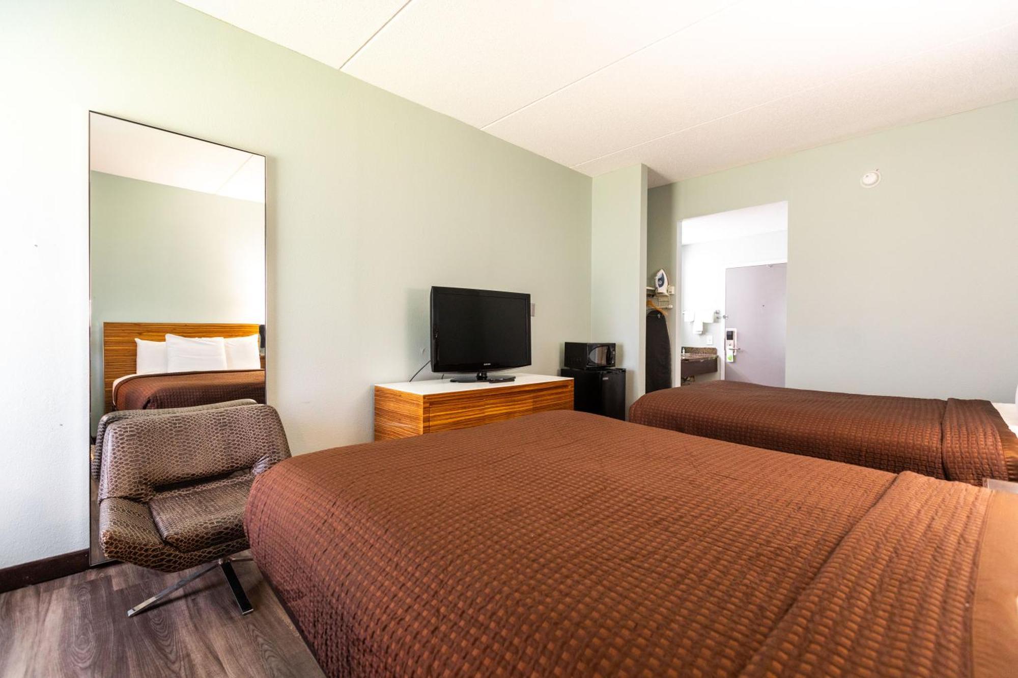 Baymont By Wyndham Hotel